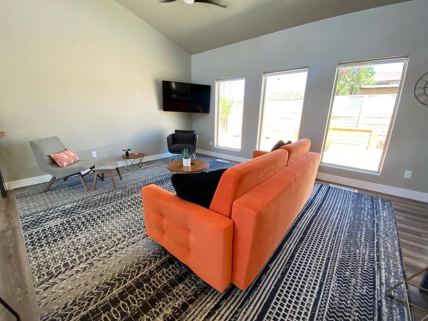 Timber & Tin G 2bed 2bath W Pool & Rooftop Deck Holiday home *